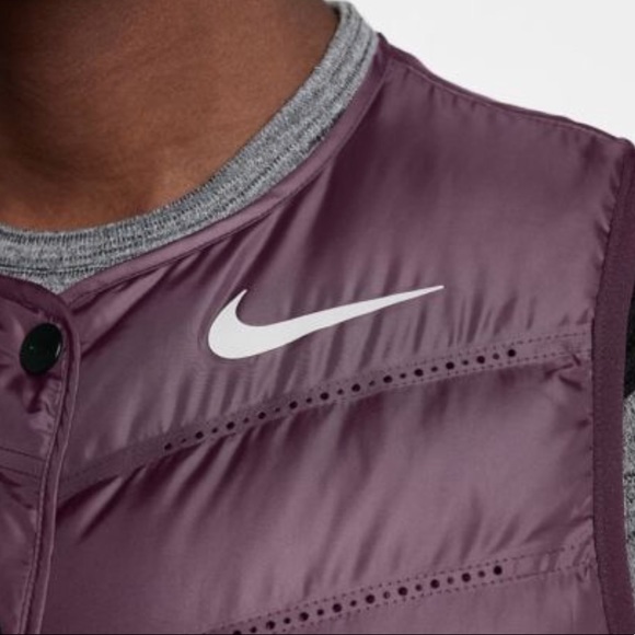 NWT Nike aeroloft Bordeaux puffer vest 180$ - Picture 4 of 7